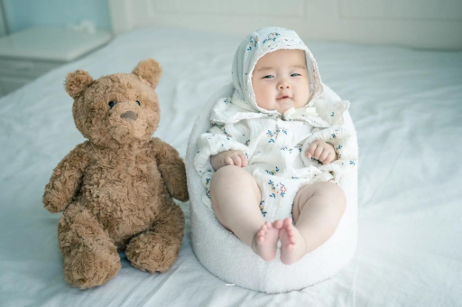 安吉宝宝挠耳朵是怎么回事 安吉宝宝挠耳朵是怎么回事